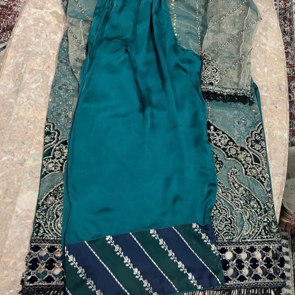 New 3 piece Pakistani maria b wedding party dress xl - Picture 2 of 12